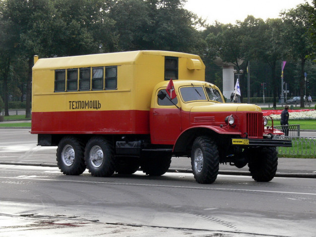 Обои картинки фото автомобили, зил, грузовики