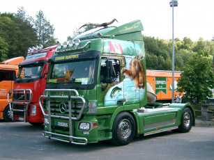 Картинка автомобили mercedes trucks