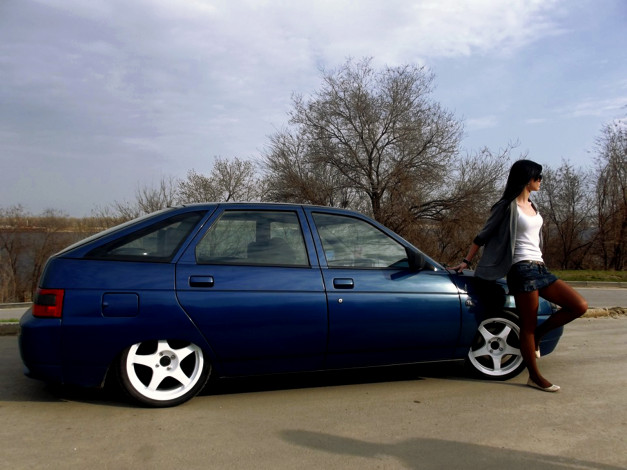 Обои картинки фото автомобили, авто, девушками