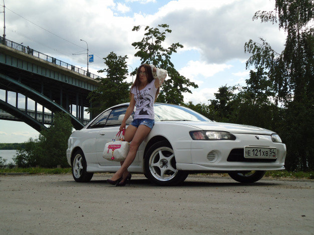 Обои картинки фото автомобили, авто, девушками