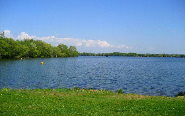 Обои картинки фото природа, реки, озера, река, трава, лето