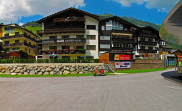 Картинка австрия+тироль+санкт+антон+ам+арльберг города -+улицы +площади +набережные дома санкт антон ам арльберг тироль австрия цветы улица