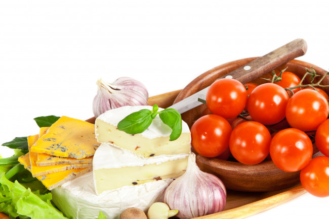 Обои картинки фото еда, разное, сыр, помидоры, чеснок