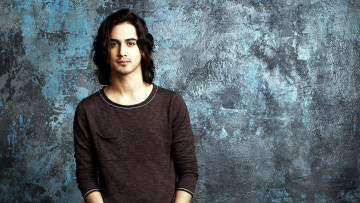 Картинка avan+jogia мужчины avan jogia