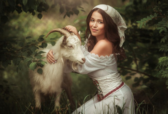 Картинка девушки -+креатив +косплей брюнетка козочка косплей