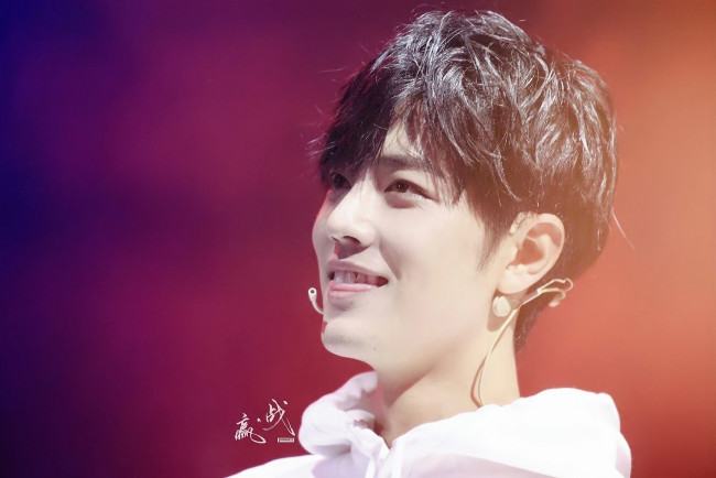 Обои картинки фото мужчины, xiao zhan, актер, лицо