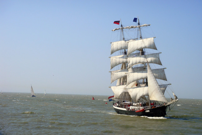 Обои картинки фото mercedes, корабли, парусники, парусник, море