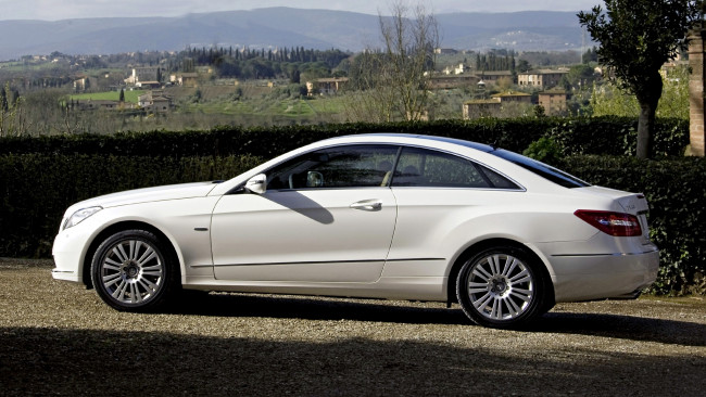 Обои картинки фото mercedes, coupe, автомобили, benz, daimler, ag, германия