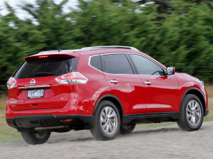 Картинка автомобили nissan datsun 2014г t32 au-spec x-trail красный