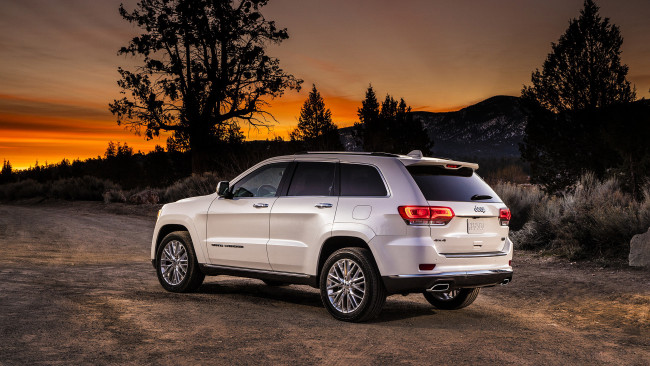 Обои картинки фото jeep grand cherokee concept 2016, автомобили, jeep, concept, grand, cherokee, 2016, горы, внедорожник, джип