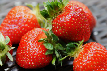 Картинка еда клубника +земляника ягоды