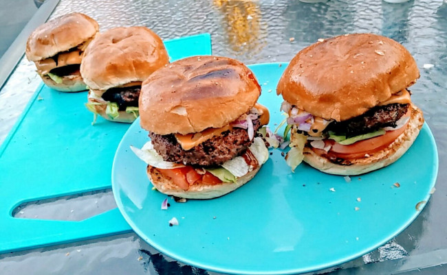 Обои картинки фото еда, бутерброды,  гамбургеры,  канапе, гамбургеры, котлеты, булочки