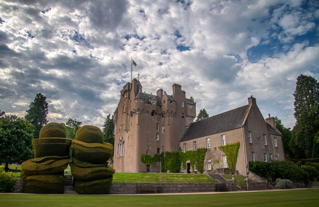 Обои картинки фото crathes castle, города, замки англии, замок