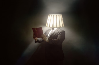 обоя юмор и приколы, лампа, книга, человек