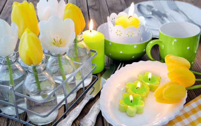 Обои картинки фото разное, свечи, огоньки, тюльпаны