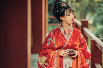 Картинка девушки -+азиатки азиатка кимоно