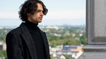 Картинка the+time+traveler`s+wife+ сериал+2022+–+ кино+фильмы -unknown+ другое фантастика фэнтези драма мелодрама жена путешественника во времени сериал тео джеймс theo james henry detamble