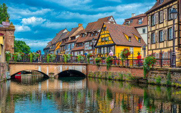 Картинка города кольмар+ франция канал мостик дома цветы