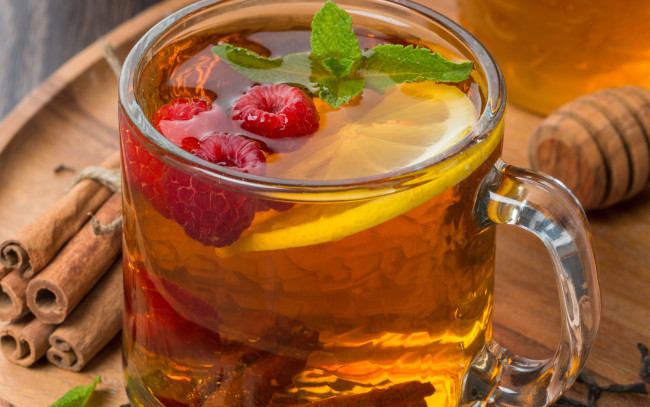 Обои картинки фото еда, напитки,  чай, корица, чай, мята, малина