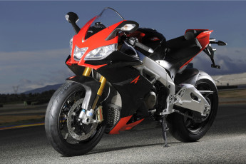 Картинка aprilia rsv4 factory мотоциклы гоночные италия