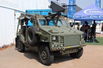 Картинка техника военная пулемет автомобиль