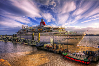 Картинка boudicca корабли лайнеры океанский причал лайнер круиз