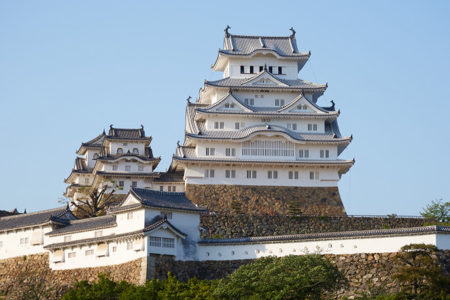 Обои картинки фото города, - здания,  дома, деревья, небо, здания