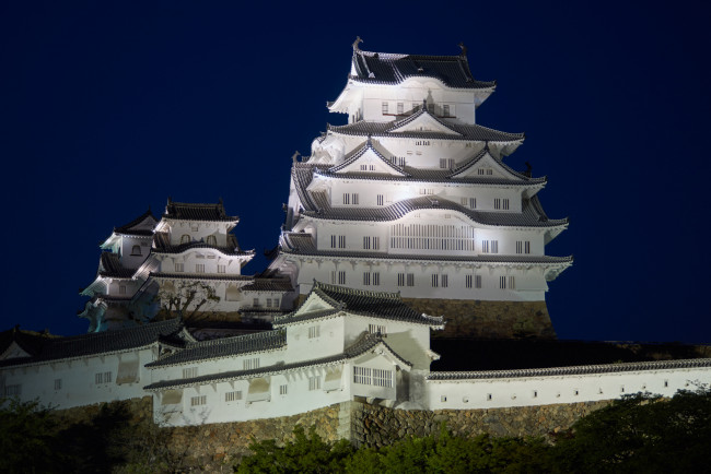 Обои картинки фото города, - здания,  дома, ночь, здания, освещение