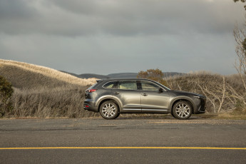 Картинка автомобили mazda 2016г azami au-spec cx-9