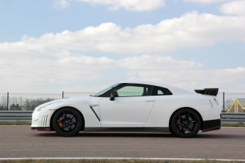 Картинка автомобили nissan datsun gt-r nismo worldwide