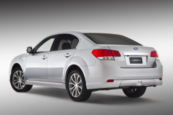 Картинка автомобили subaru liberty