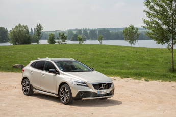 Картинка автомобили volvo v40 d3 cross country 2016г