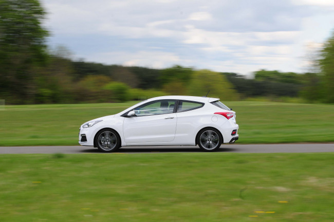 Обои картинки фото автомобили, hyundai, uk-spec, turbo, coupe, i30, gd, 2015г