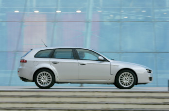 Картинка автомобили alfa+romeo alfa romeo