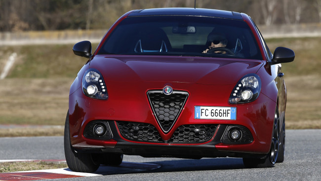 Обои картинки фото автомобили, alfa romeo, 2017, giulietta, alfa, romeo