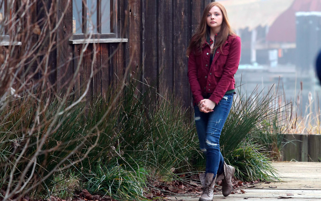 Обои картинки фото кино фильмы, if i stay, chloe, grace, moretz