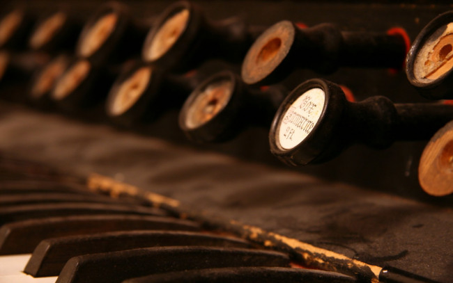 Обои картинки фото музыка, -музыкальные инструменты, клавиши, орган