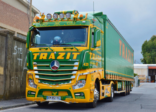 Обои картинки фото автомобили, mercedes trucks, тягач, седельный, грузовик