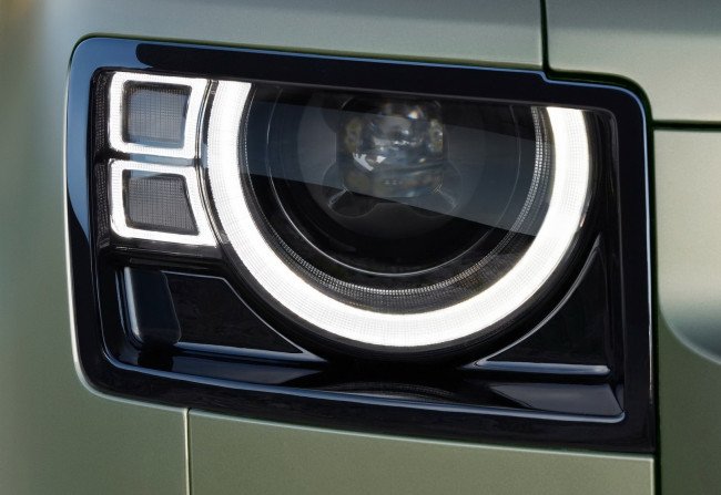 Обои картинки фото 2020 land rover defender 110 standart, автомобили, фрагменты автомобиля, легенда, свет