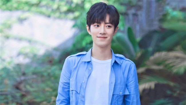 Обои картинки фото мужчины, xiao zhan, актер, рубашка, улыбка