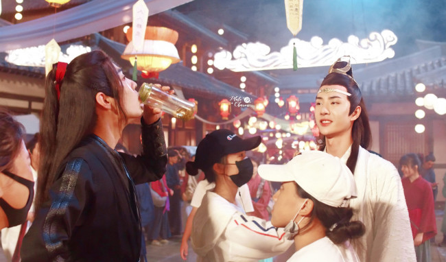 Обои картинки фото разное, знаменитости, ван, ибо, сяо, чжань, костюмы, люди, съемки