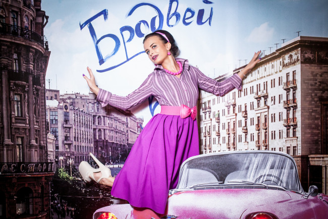 Обои картинки фото девушки, - брюнетки,  шатенки, golden, girls, ночной, клуб, модель