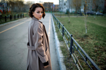 Картинка девушка+-+girl девушки -+брюнетки +шатенки девушка женщина брюнетка темноволосая сексуальная модель звезда позирует разная обувь верхняя стильная одежда нижнее эротическое бельё трусы лифчик колготки чулки аксессуары макияж и множество элементов на фотографии