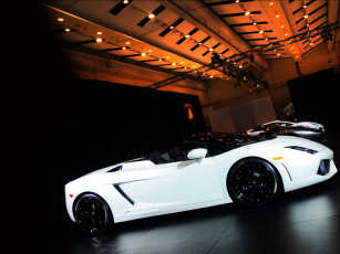 Картинка автомобили выставки уличные фото