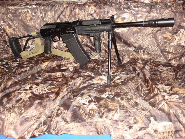 Обои картинки фото оружие, автоматы