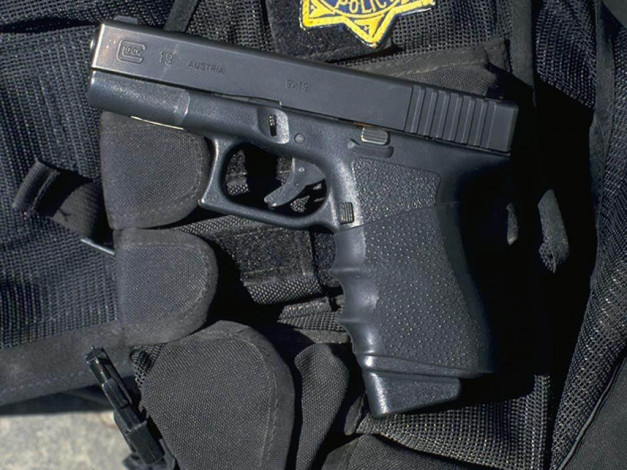 Обои картинки фото оружие, пистолеты