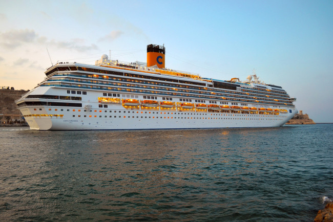 Обои картинки фото costa concordia, корабли, лайнеры, лайнер, costa, concordia, море