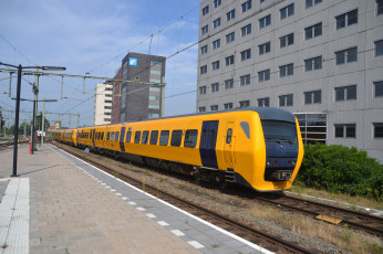 Картинка техника поезда железная дорога рельсы локомотив состав