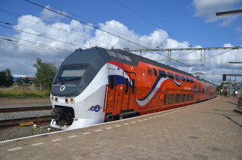 Картинка техника поезда железная дорога рельсы локомотив состав