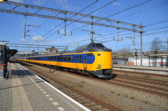 Картинка техника поезда железная дорога рельсы локомотив состав